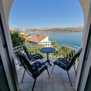 apartment-matej-trogir.splithotels.org/