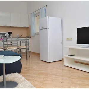 apartments-luciano.splithotels.org/
