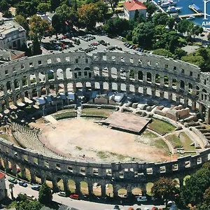 apartment-mario-pula.in-istria.net/
